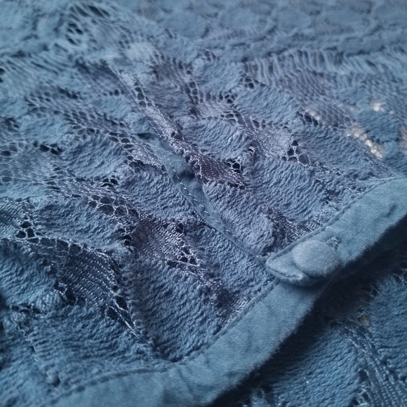 Blouse - Picture 3 of 5